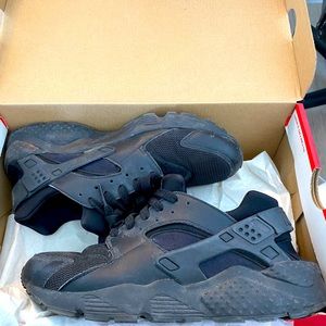 Nike Huarache Running Shoes